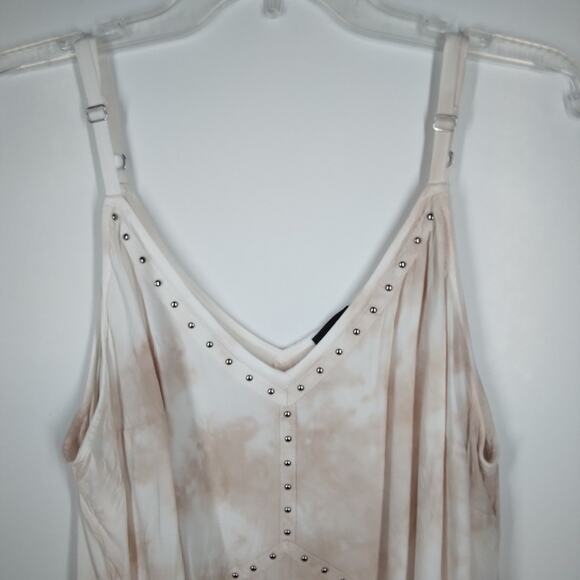 Torrid Challis Studded Swing Cami Tank size 1 - Picture 5 of 8